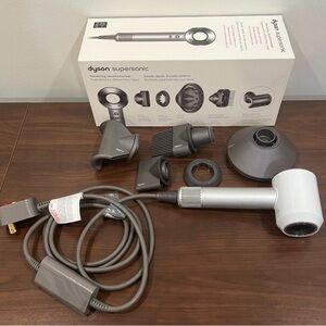 Dyson Supersonic Hair Dryer in White
